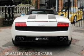 Lamborghini Gallardo Spyder 5.0