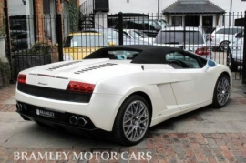 Lamborghini Gallardo Spyder 5.0