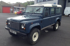 Land Rover Defender 2.5