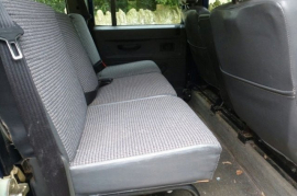 Land Rover Defender 2.5