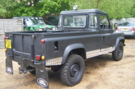 Land Rover Defender 2.5