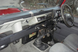 Land Rover Defender 2.5