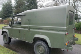 Land Rover Defender 2.5