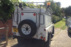 Land Rover Defender 2.5