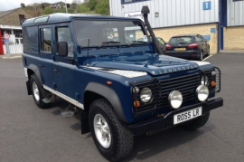Land Rover Defender 2.5