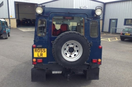 Land Rover Defender 2.5