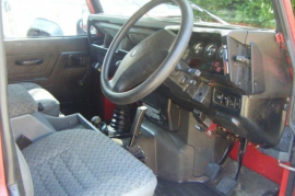 Land Rover Defender 2.5