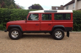 Land Rover Defender 2.5