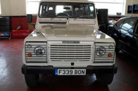 Land Rover Defender 2.5