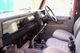 Land Rover Defender 2.5