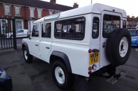 Land Rover Defender 2.5