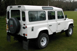 Land Rover Defender 2.5