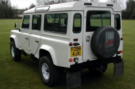 Land Rover Defender 2.5