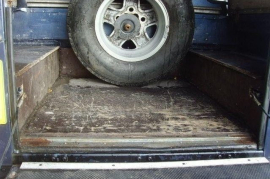 Land Rover Defender 2.5