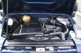 Land Rover Defender 2.5