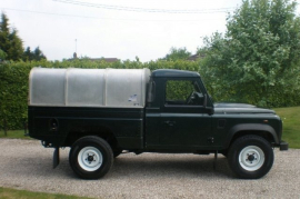 Land Rover Defender 2.4