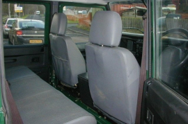 Land Rover Defender 2.5