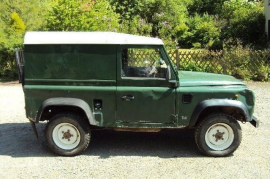 Land Rover Defender 2.5