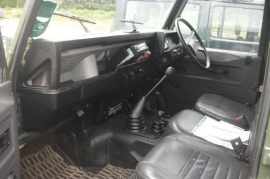 Land Rover Defender 2.5