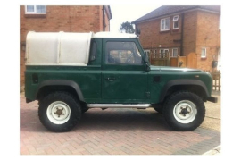 Land Rover Defender 90 3.0