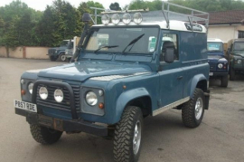 Land Rover Defender 90 2.5