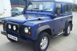 Land Rover Defender 90 2.5