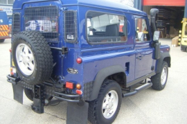 Land Rover Defender 90 2.5