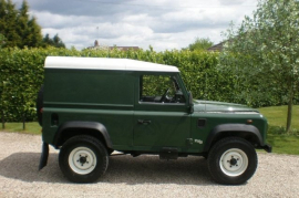 Land Rover Defender 90 2.5