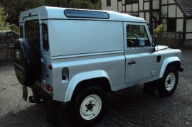 Land Rover Defender 90 2.5