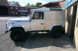 Land Rover Defender 90 2.5