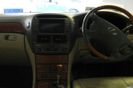 Lexus LS 4.3
