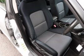 Subaru Legacy 2.5