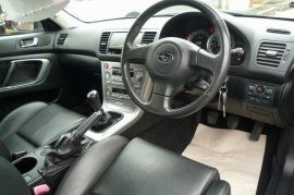 Subaru Legacy 2.5