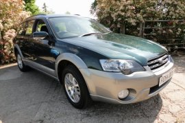 Subaru Outback 2.5i