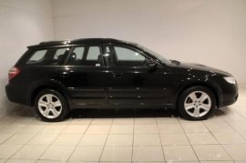 Subaru Outback 2.5i