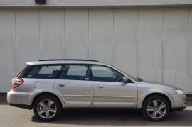 Subaru Outback 2.5i