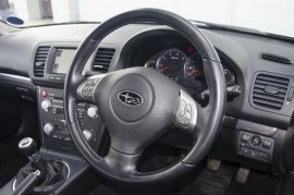 Subaru Outback 2.5i