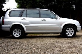 Suzuki Grand Vitara 2.7