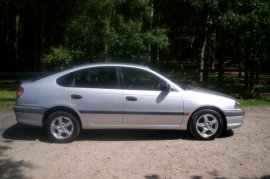 Toyota Avensis 1.8