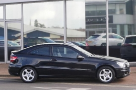Mercedes-Benz C-CLASS COUPE