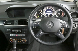 Mercedes-Benz C180 1.6 BlueEFF