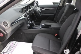 Mercedes-Benz C Class Estate C220