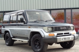 Toyota Land Cruiser 2.4 5dr