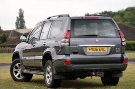 Toyota LAND CRUISER 5-DR 3.0 D-4D LC4