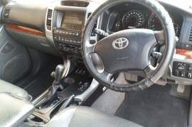 Toyota Land Cruiser 3.0 D-4D LC5 5dr