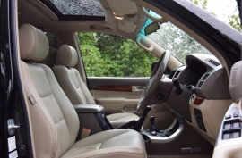 Toyota Land Cruiser 3.0 D-4D Invincible 5dr