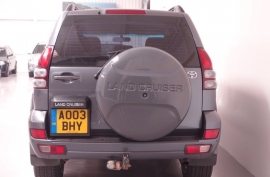 Toyota Land Cruiser LC3 8-SEATS D-4D