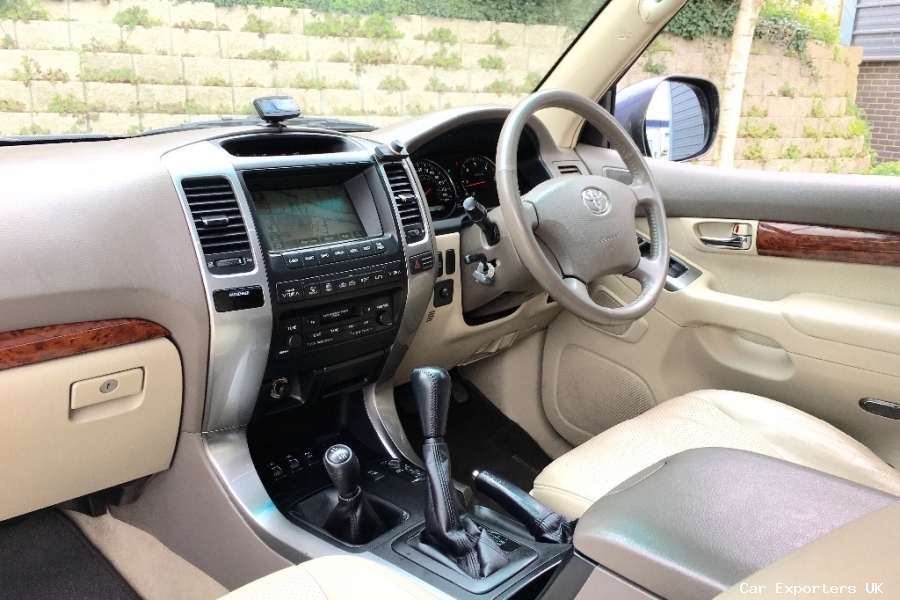 Toyota Land Cruiser 3.0 D-4D Invincible 5dr