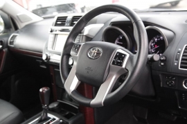 Toyota Land Cruiser 3.0 D-4D Icon 5dr Auto