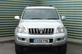 Toyota Landcruiser 3.0 INVINCIBLE 5dr